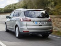 Ford_S-MAX_arriere_031.jpg