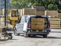 Mercedes_vito_chargement_planches16.jpg