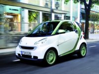 Smart-fortwo_electric_drive_2010_small.jpg